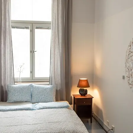 Spacious For Eight In A Good Location * 오울루